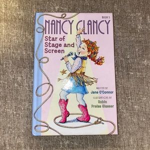 Nancy clancy book #5 star of stage